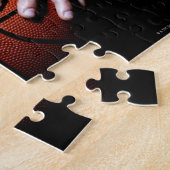 Handen met basketbal legpuzzel (Zijkant)