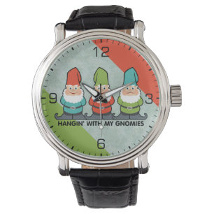 Handen met mijn gnomen horloge