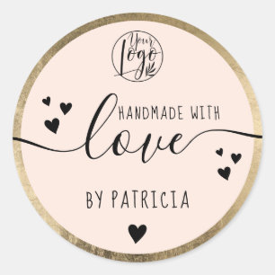 Handgemaakt liefdesscript zwart logo hartjes goud ronde sticker