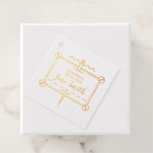 Handgemaakt met Love | Buttonnen en naaldontwerp Bedankjes Labels (Met doos)