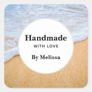 Handgemaakt met Love Sandy Beach met Foamy Surf Vierkante Sticker
