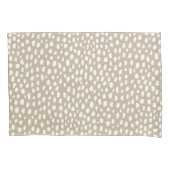 Handgemaakte polka dot brush spots (wit/tan) kussensloop (Voorkant)