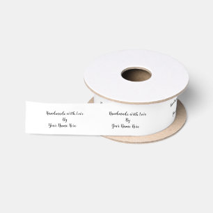 Handgemaakte tekst knippen en naaien met label voo lint