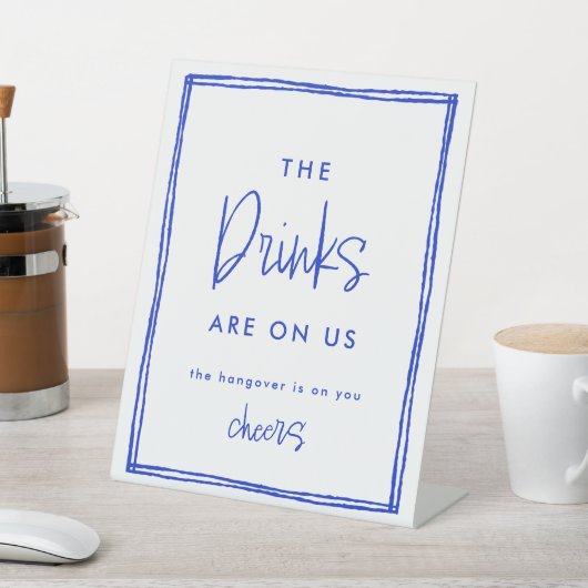 Handgeschreven Franse blauwe bruiloft Open Bar Reclamebord Met Voetstuk (Insitu)