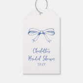 Handgeschreven Script Coquette Strik Blauwe Bruilo Cadeaulabel (Voorkant)
