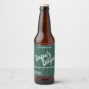 Handgeschreven script "Papa's Pilsner" hoppatroon Bier Etiket