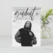 Handgeschreven zwart penseelscript 4 foto Afstuder Aankondiging (Staand voorkant)