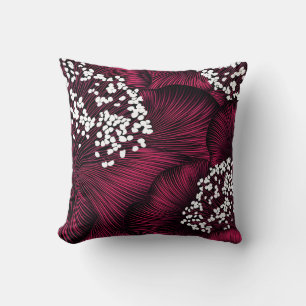 Handgetekend bloempatroon met kamelia-bloemen kussen