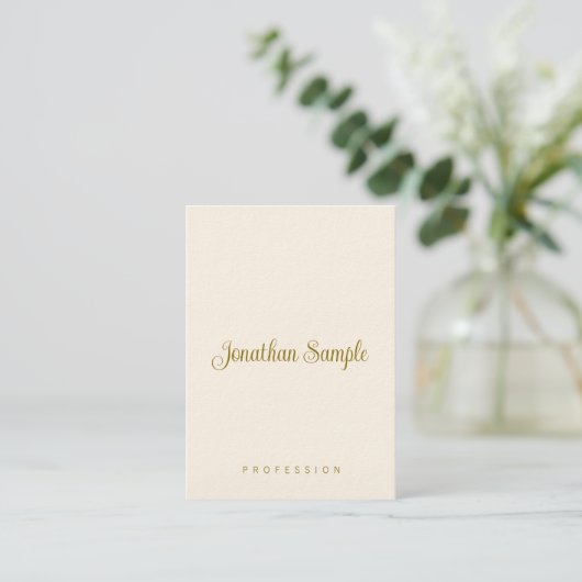 Handscript Gold Text Modern Vertical Sjabloon Visitekaartje (Staand voorkant)