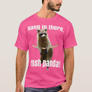 Hangen in Daar Raccoon T-shirt
