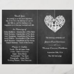 Hanging Heart Tree Chalkboard Programme de mariage<br><div class="desc">Ces modèles de programme de mariage ont un arbre suspendu romantique, et bientôt être mari et femme, qui est sculpté dans la forme d'un coeur. L'arrière - plan de l'effet de tableau de bord rend ces programmes parfaits pour tout couple qui planifie un mariage moderne chic. Ces programmes peuvent être...</div>