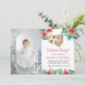 Hanging Sloth Girl Anniversaire Photo Invitation (Debout devant)