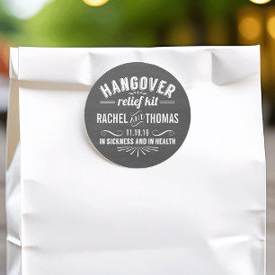 Hangover Relief Kit   Chalkboard Wedding Favor Ronde Sticker