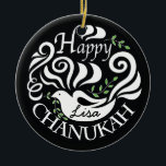 Hanoukka Chanukah Blackboard Dove Cercle Ornement<br><div class="desc">Hanoukka "Chanukah Blackboard Dove" Cercle Ornement. (2 côtés) Personnalisez en supprimant le texte à l'avant et à l'arrière de l'ornement. Ensuite, en utilisant votre couleur, taille et style de police préférés, tapez vos propres mots. Merci de vous être arrêté et de faire du shopping. Très apprécié ! Joyeux Chanoukah/Hanoukka !...</div>