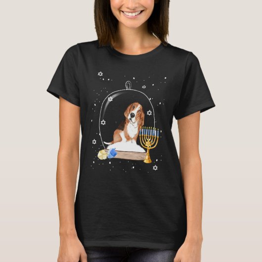 Hanukkah Basset Hound Dog Snow Globe Pajama T-shirt (Voorkant)