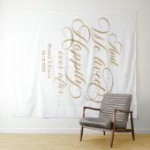 Happily ever after wedding royal backdrop wandkleed (In Situ (horizontaal))