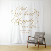 Happily ever after wedding royal backdrop wandkleed (In situ)