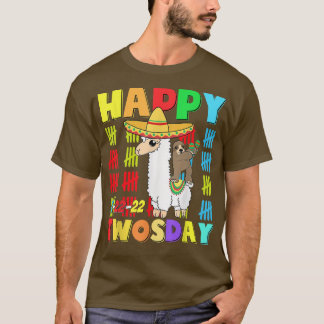 Happy 22222 Twosday Old Taco Llama 22 februari T-shirt