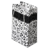 Happy 25th Birthday Black/White Number Pattern Klein Cadeauzakje (Achterkant Gekanteld)