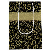 Happy 35th Birthday Number Pattern Black/Gold Medium Cadeauzakje (Achterkant)