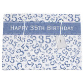 Happy 35th Birthday Number Pattern Blue/White Groot Cadeauzakje (Voorkant)