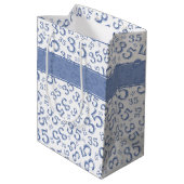 Happy 35th Birthday Number Pattern Blue/White Medium Cadeauzakje (Achterkant Gekanteld)