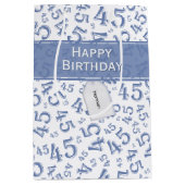 Happy 45th Birthday Number Pattern Blue/White Medium Cadeauzakje (Voorkant)