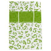 Happy 45th Birthday Number Pattern Green/White Medium Cadeauzakje (Achterkant)