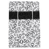 Happy 50th Birthday Number Pattern Black/White Medium Cadeauzakje (Achterkant)