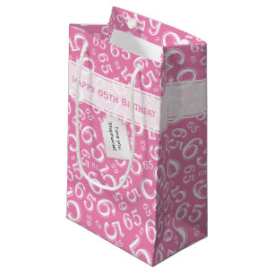 Happy 65th Birthday Number Pattern Pink and White Klein Cadeauzakje