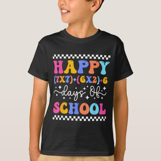 Happy 67 Days Of School Math Teacher Students Six  T-shirt (Voorkant)