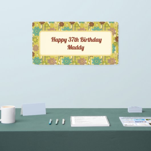 Happy Any Age Birthday Urban Floral Pattern Spandoek (Beurs)