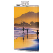 Happy Beach Dancer bij Sunset Heupfles (Links)