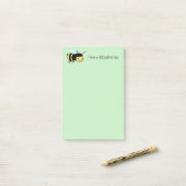 Happy BeeUtiful (Mooi) Dag Groen Post-it® Notes (Op bureau)