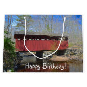 Happy Birthday Covered Bridge Groot Cadeauzakje (Voorkant)