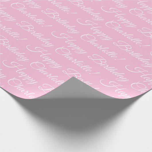 Happy Birthday elegant script aangepaste naam roze Cadeaupapier (Hoek)