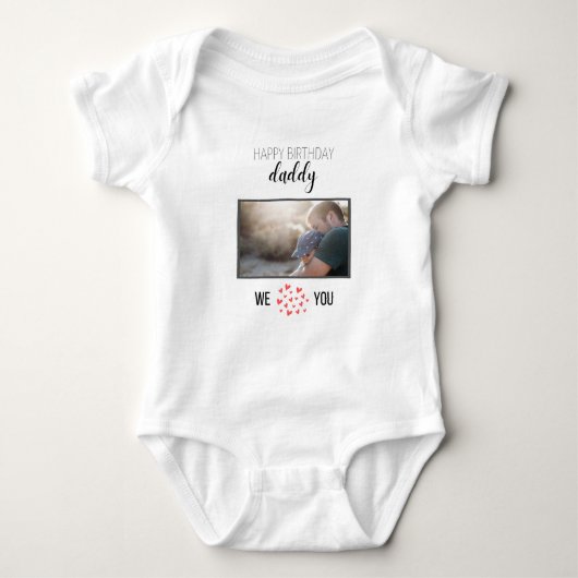 HAPPY BIRTHDAY PAPA BABY BODYSUIT AANGEPASTE TEKST (Voorkant)