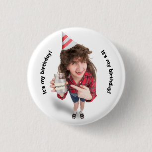 Happy Birthday Redneck Woman met Moonshine Humor Ronde Button 3,2 Cm