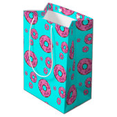 Happy Birthday roze crème donuts blauw Medium Cadeauzakje (Achterkant Gekanteld)