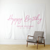 Happy Birthday Roze en Wit Modern Schrift Wandkleed (In Situ (horizontaal))