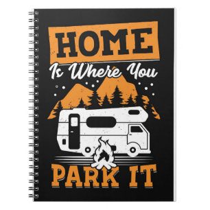 Happy Camper Home is waar je het parkeert Notitieboek