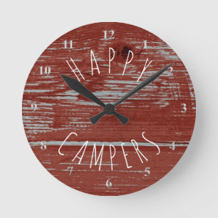 Happy Campers Red Barn Wood   Rustische kampering Ronde Klok