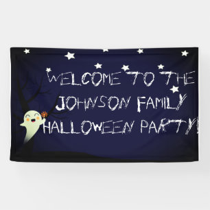Happy Cute Ghost op een Starry Halloween Nightsky Spandoek