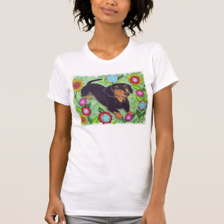Happy Dachshund in tuinbloemen T Shirt