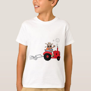 Happy Farmer die een Tractor gebruikt T-shirt