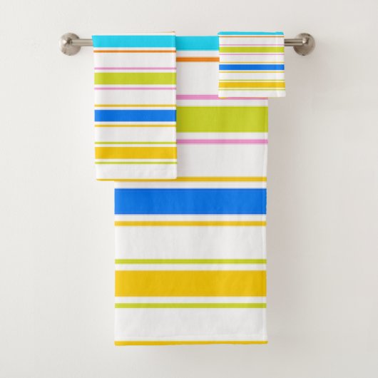 Happy Fun Caribbean Colors Bathroom Towel Sets  (En situation)