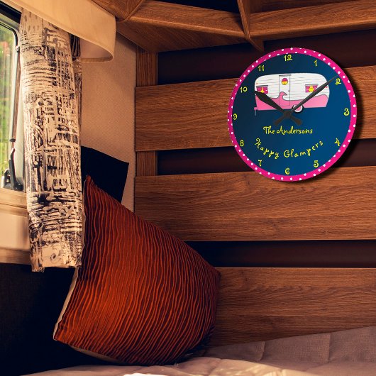 Happy Glamper Pink  Canned Ham Trailer Ronde Klok