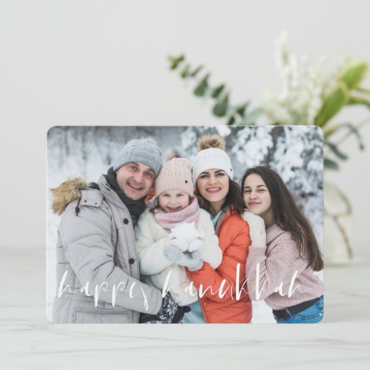 Happy Hanukkah Simple Cursive Custom Family Foto Feestdagenkaart (Staand voorkant)