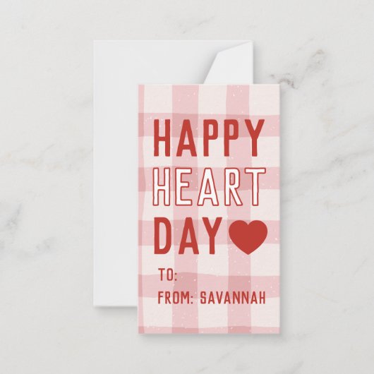 Happy Heart Day Pink Gingham Valentine's Classroom Notitiekaartje (Voorkant)
