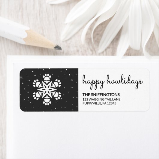 Happy Howholidays Paw Print Snowflake Retourlabel Etiket (Insitu)